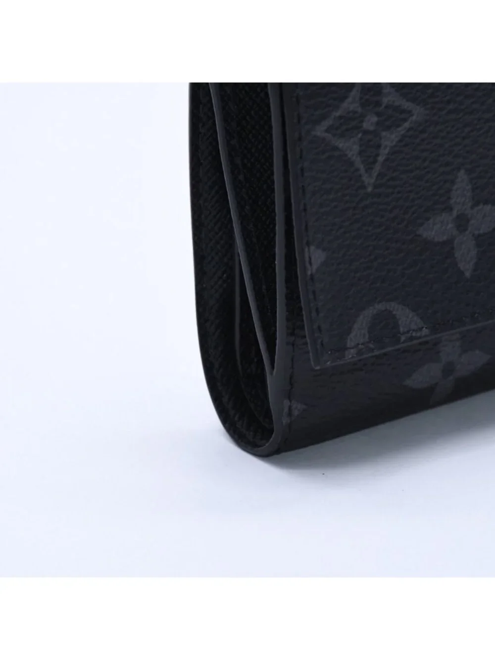 Louis Vuitton this authentic